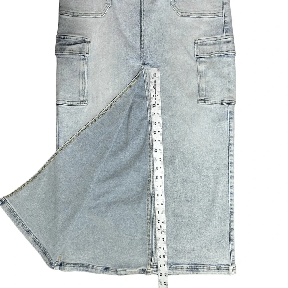 RISEN Jeans Midi Cargo Skirt Sz L Front Slit Stretch Light Wash Denim RDS6186 - Picture 7 of 12